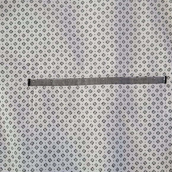 Mens 7 Diamonds button up size XL - Picture 4 of 5